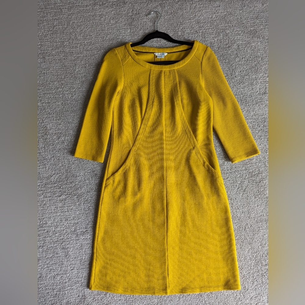 Boden knee length, 3/4 sleeve dress